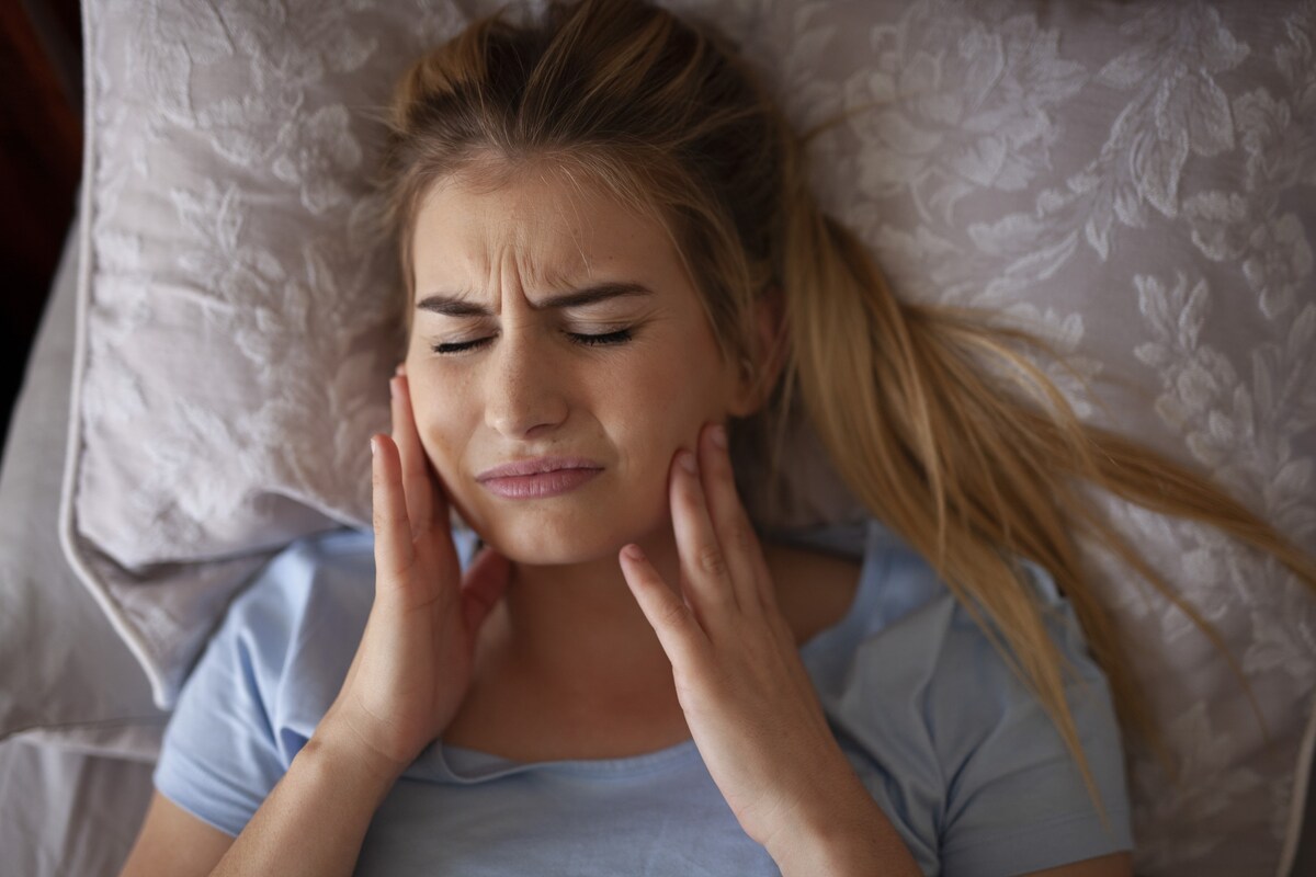 stress and teeth grinding: how to manage both for better oral health